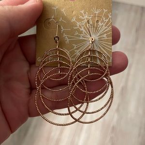 Kohl’s dangle earrings